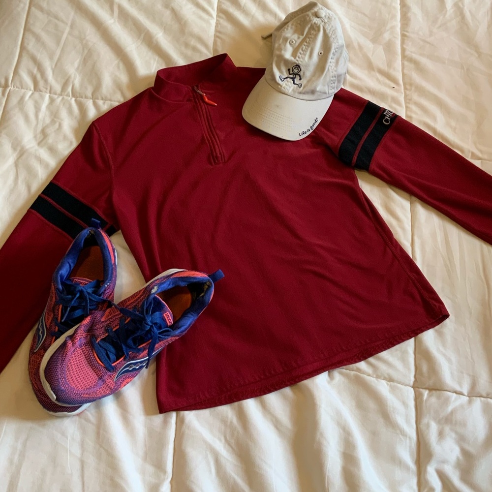 Woman’s running pullover
